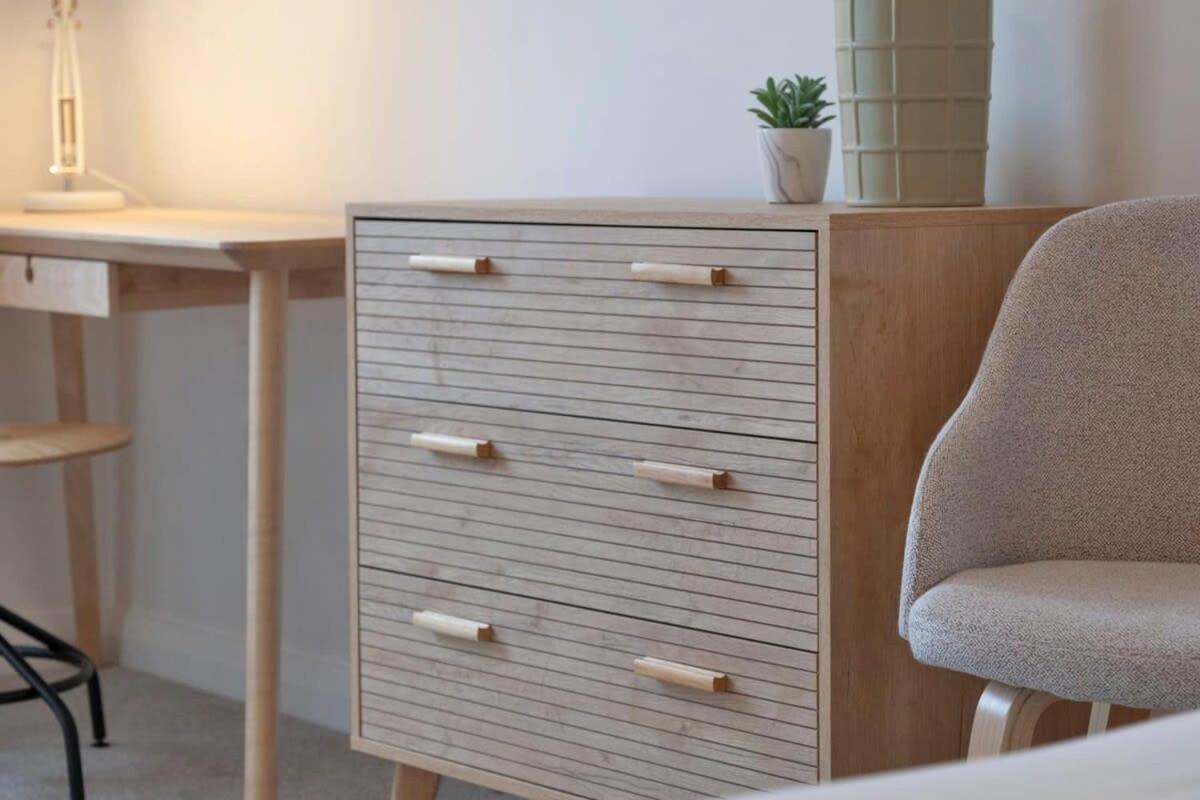Contemporary 1 Bedroom Apartment In Ashford Ashford  Eksteriør billede